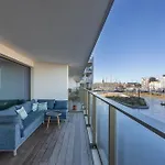 Apartment Lecomte - Sky Harbour