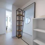 Lecomte - Sky Harbour Apartment *