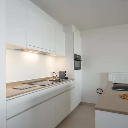 Lecomte - Sky Harbour 93 * Ostend